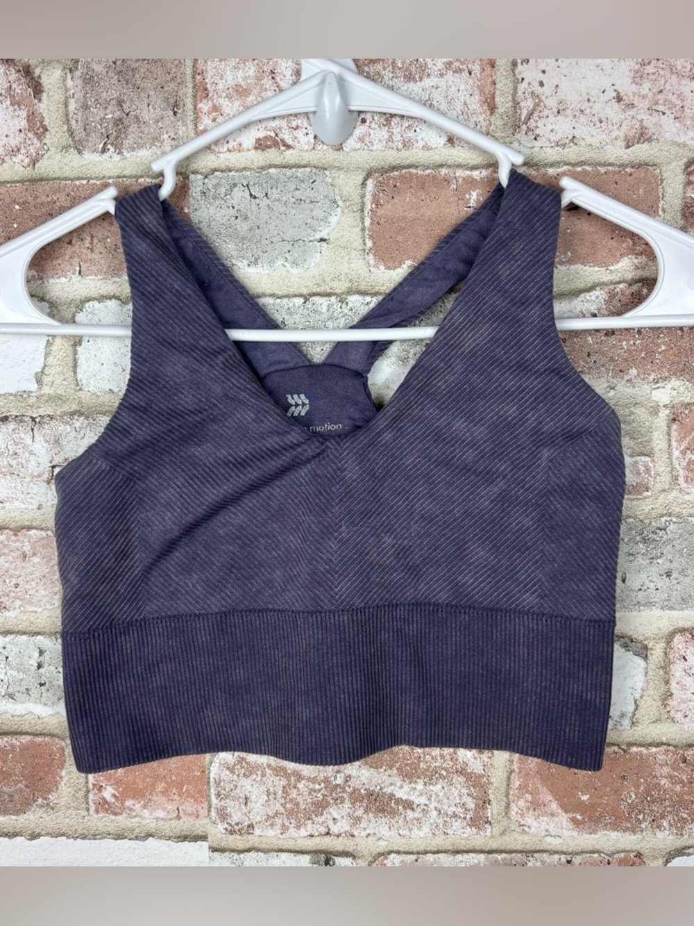 All in motion purple sports bra | Medium Ribbed Compression